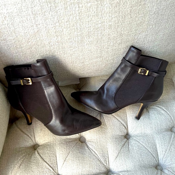 Brown Micheal Kors Booties - Picture 1 of 3